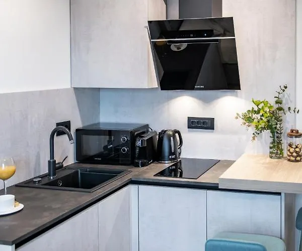 Apartment Time Off *